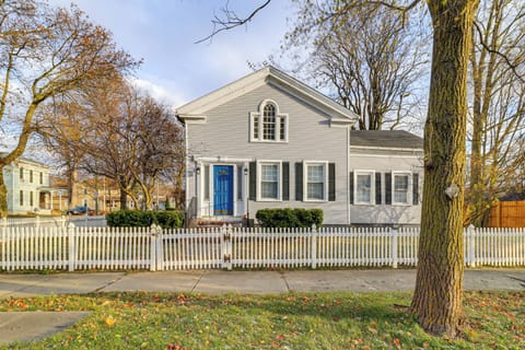 House (3 Bedrooms) | Front of property