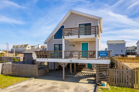KDH425: Kill Devil Hills 425 | Front Exterior