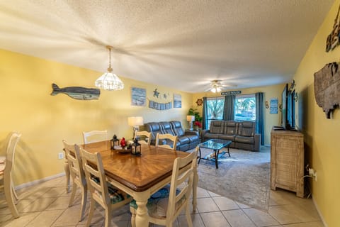 Welcome to Edgewater Villa 2903 in beautiful Panama City Beach, Florida!