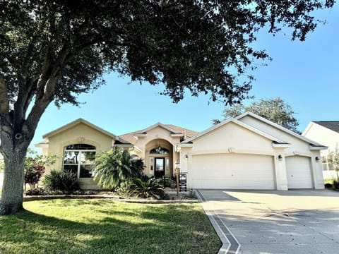 Stunning Curb Appeal House Front