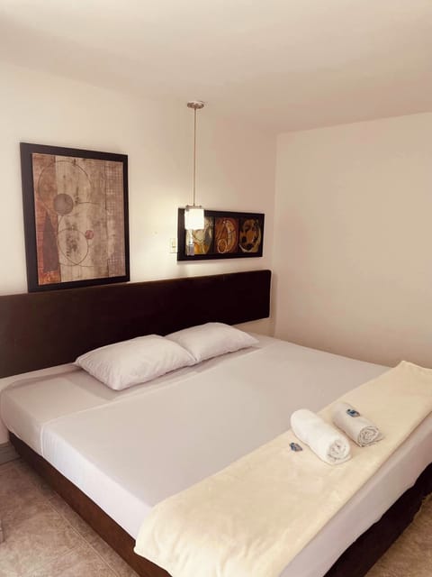 Classic Double Room | Blackout drapes, iron/ironing board, free WiFi, bed sheets
