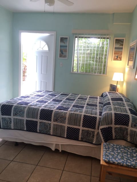 Classic Room, 1 Queen Bed, Garden View | Bed sheets