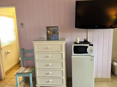 Classic Room, 2 Queen Beds, Garden View | Bed sheets