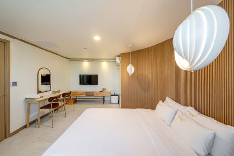 Suite | Free WiFi, bed sheets, wheelchair access