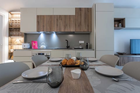 Apartment | In-room dining