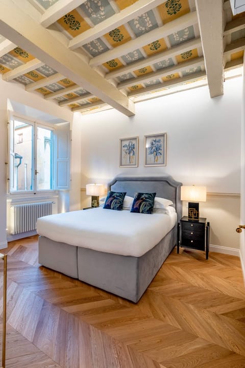 Apartment (3 Bedrooms) | 3 bedrooms, iron/ironing board, free cribs/infant beds, free WiFi