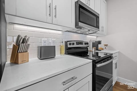 Dine-In Tonight With a Fully Equipped Kitchen, Complete with Sleek Energy Efficient Appliances and Plenty of Counter Space.