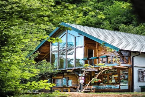 Welcome to Grab Cabin!