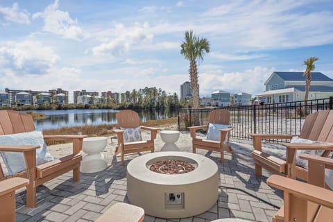 Firepit//Patio