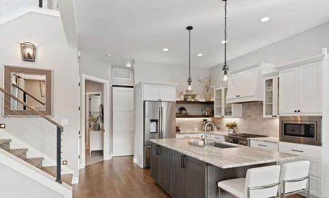 Kitchen: Located in main house (1st Floor)