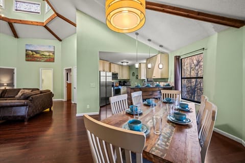 With the kitchen just steps away, preparing and sharing meals with friends and family is a breeze