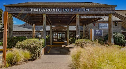 Step into relaxation as you arrive at this welcoming resort, where comfort and tranquility await.