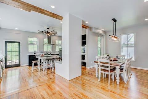 "Very clean and happy house. They provided all the amenities!"