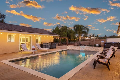 Welcome to your Temecula paradise!