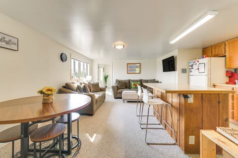 Apartment (1 Bedroom) | Interior