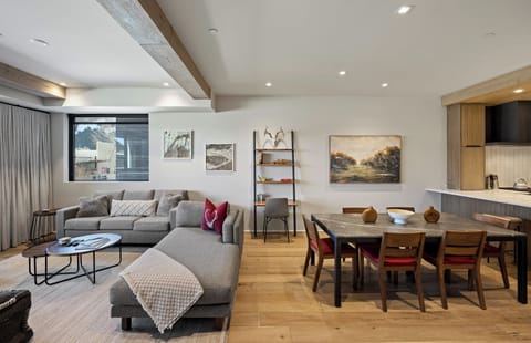 Living and Dining Area