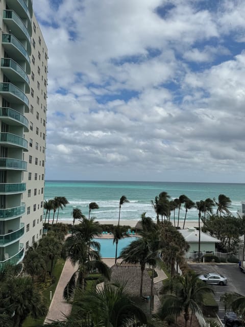 Direct ocean view from the balcony