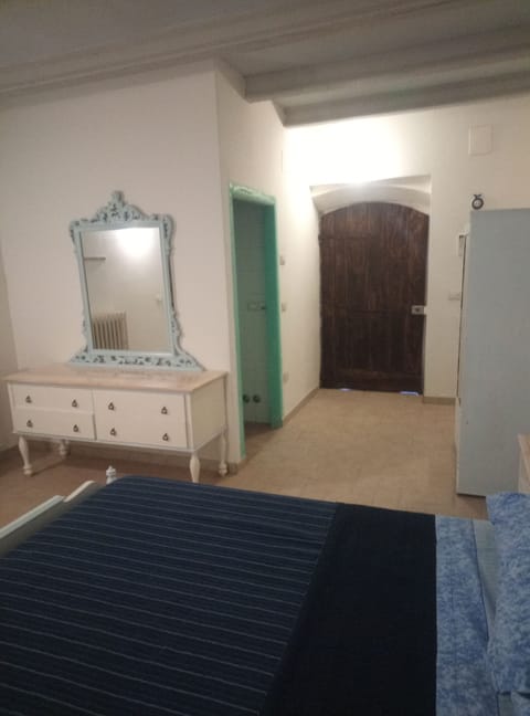 Economy Studio, Patio | Free WiFi, wheelchair access