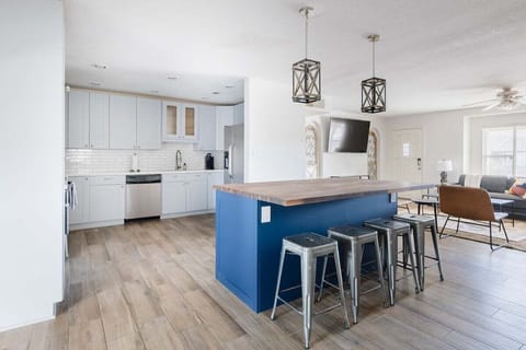 Kitchen Island