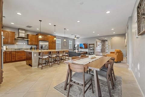 Lots of Kitchen Seating