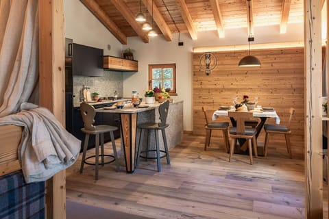 Kitchen, Living Room