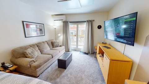 Furniture, Indoors, Living Room, Couch, Table