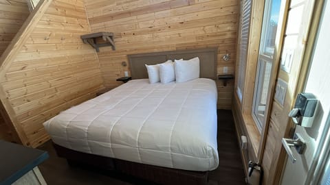 King bed