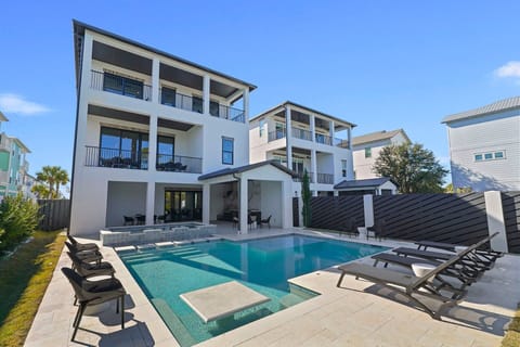 Hey Jude - Santa Rosa Beach - Back Exterior & Private Pool