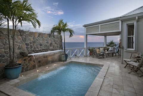 Private Waterfront Pool Relax in your own private pool with fountain, just steps from the ocean.