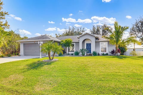 Sebastian Vacation Rental | 3BR | 2BA | 1 Step to Enter | 1,244 Sq Ft