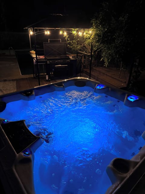 4-7person hot tub!!!