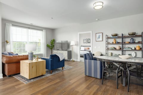 Spacious main living and dining area with lots of comfortable seating 