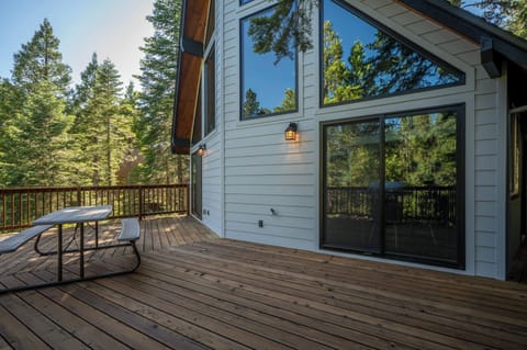 Large deck with propane barbecue
