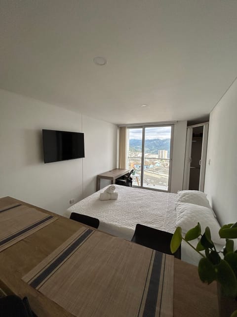 Bed,Photo of the whole room