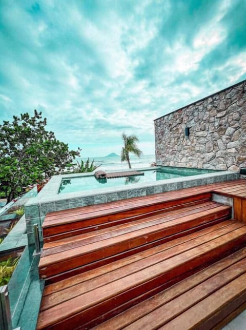 Comfort House, Beach View | Terrace/patio