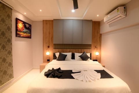 Deluxe Double Room | Desk, free WiFi