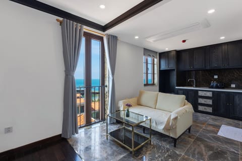 Junior Double Room Single Use, Sea View | Private kitchen | Mini-fridge