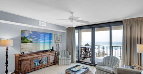 Living room overlooking the private balcony and Gulf