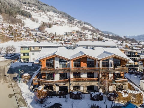 Holiday Home Exterior [winter]