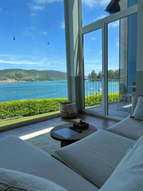Premium House, Balcony, Sea View | In-room safe, soundproofing, free WiFi