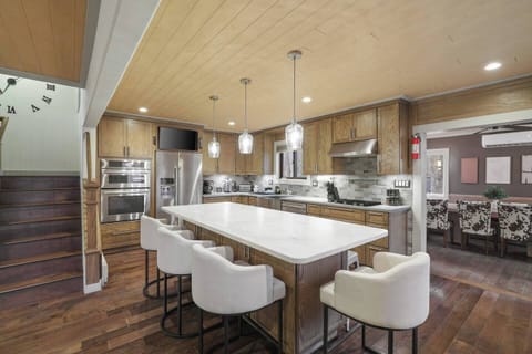 6bd69869 8dd2 480f a8ba 885731141ed7