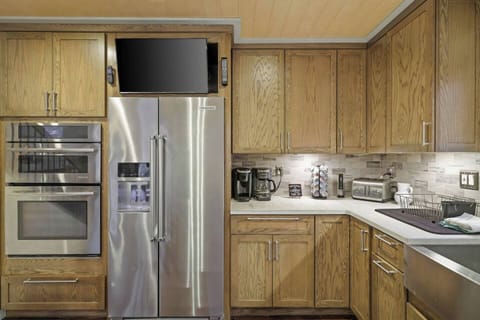 7937bf3d 5fad 4373 818c 94cc393ce2fa