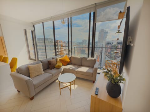 Luxury Apartment, City View | Living area