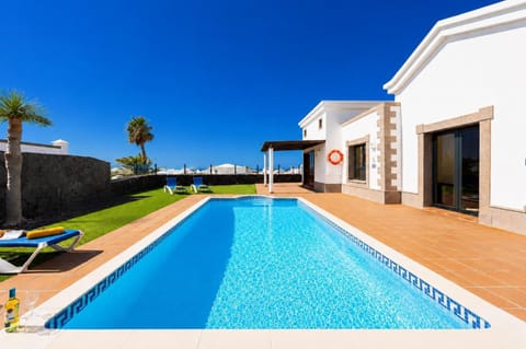 Private pool and terrace