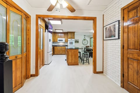 2eda1593-aa74-49f1-b41c-def29d747421