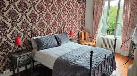 Bedroom 3 Double bed 