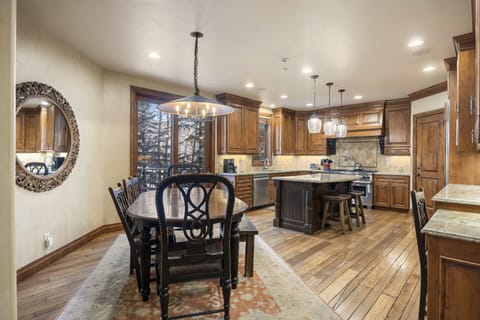 Kitchen: Drip coffee maker, Sub-Zero fridge, Wolf oven, cooking utensils