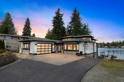 THE EXTERNAL AREA AND MAIN ENTRANCE – WELCOMING YOU IN STYLE 🌿🚪 A BEAUTIFUL FIRST IMPRESSION