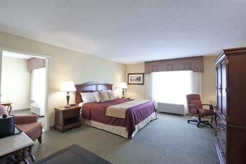 Basic Single Room | In-room safe, desk, blackout drapes, iron/ironing board