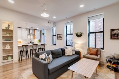 Living Area 1